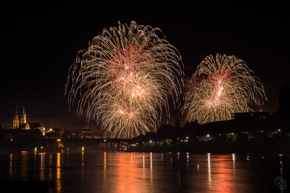 FEUERWERK