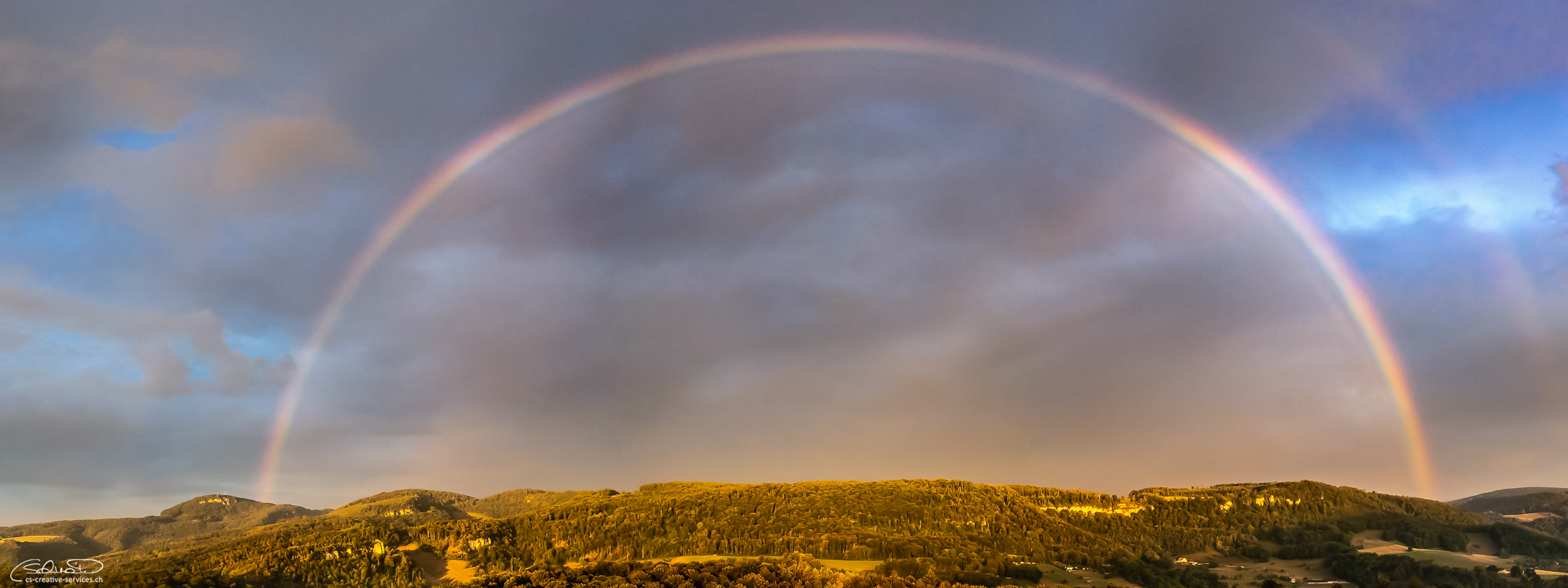 Regenbogen 19 8 22 2400x900